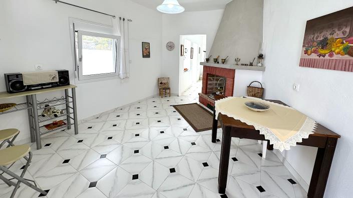 Image No.34-4 Bed Country House for sale