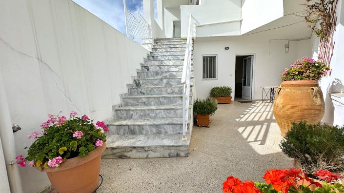 Image No.45-4 Bed Country House for sale