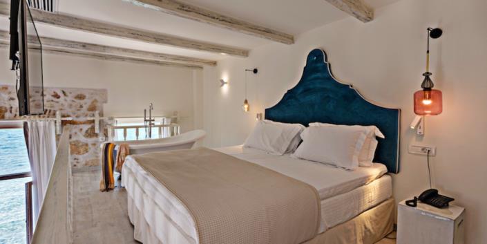 Image No.12-12 Bed Hotel for sale