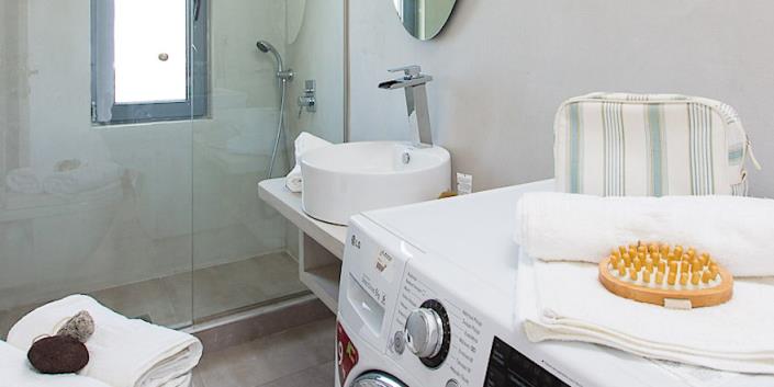 Image No.10-4 Bed Villa / Detached for sale