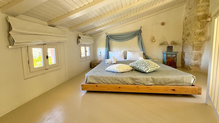 Image No.43-5 Bed Villa / Detached for sale