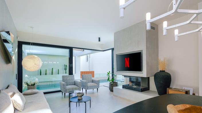 Image No.39-5 Bed Villa / Detached for sale