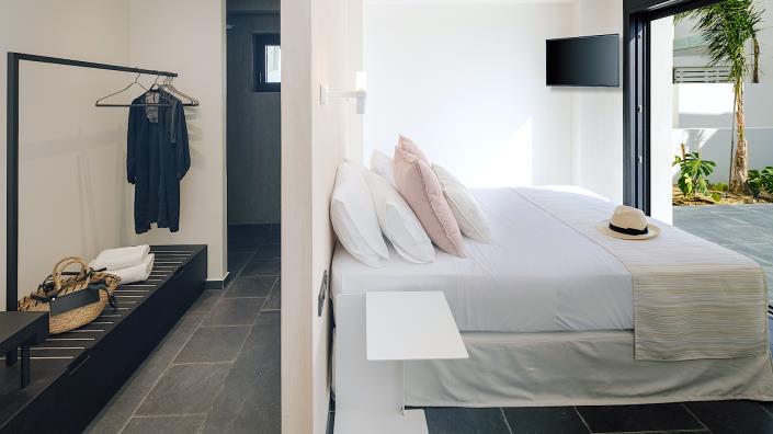 Image No.58-5 Bed Villa / Detached for sale