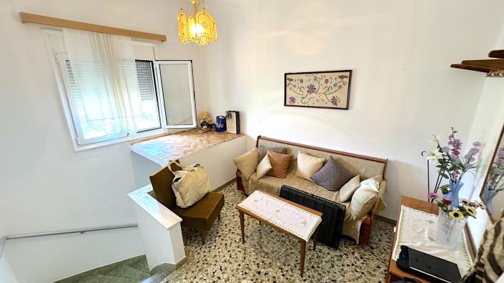 Image No.9-2 Bed Village House for sale