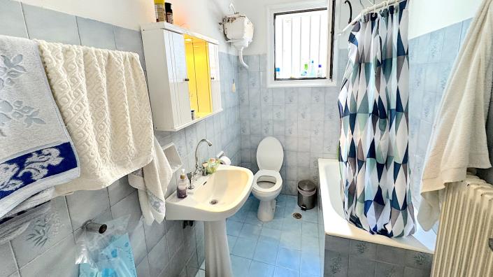 Image No.18-2 Bed Village House for sale