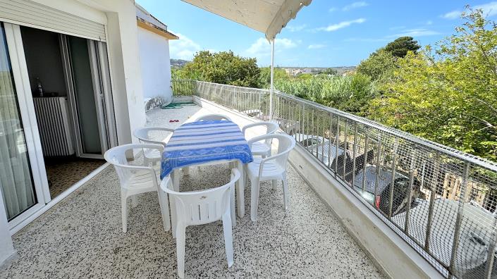 Image No.12-2 Bed Village House for sale