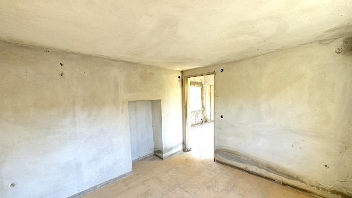 Image No.9-3 Bed Village House for sale