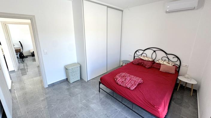 Image No.28-3 Bed Villa / Detached for sale