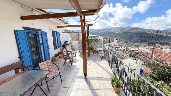 Image No.7-1 Bed Village House for sale