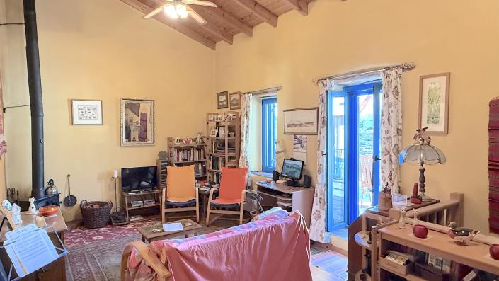 Image No.12-1 Bed Village House for sale