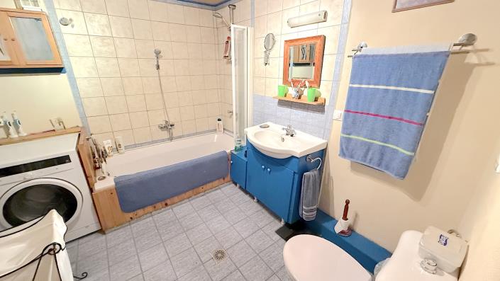 Image No.20-1 Bed Village House for sale