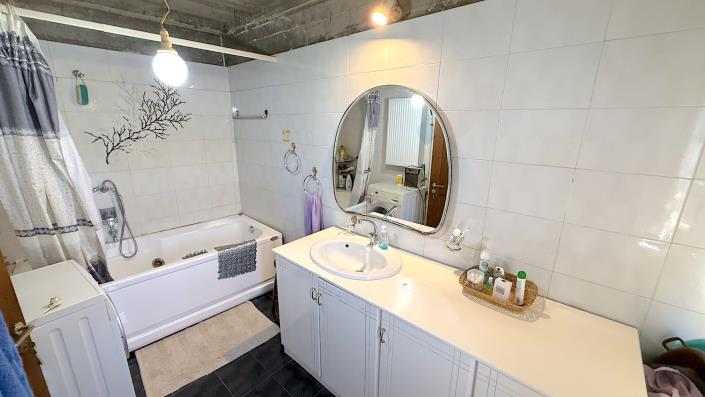 Image No.31-3 Bed Village House for sale