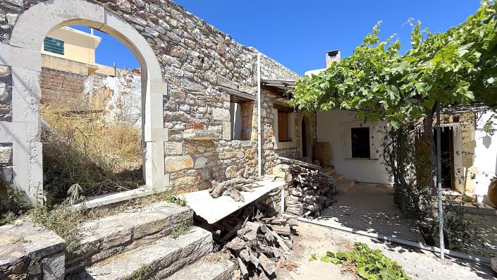 Image No.41-3 Bed Village House for sale