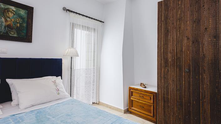 Image No.25-2 Bed Village House for sale