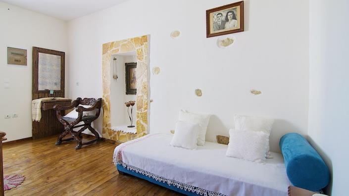 Image No.29-2 Bed Village House for sale