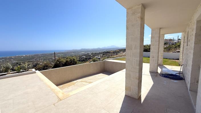 Image No.39-5 Bed Villa / Detached for sale