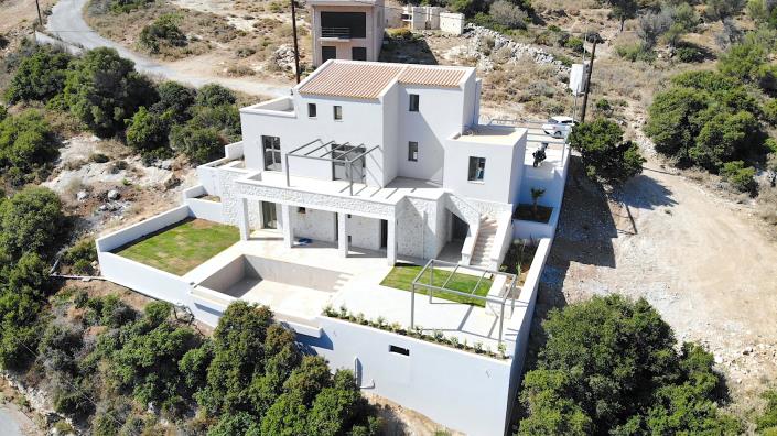 Image No.50-5 Bed Villa / Detached for sale