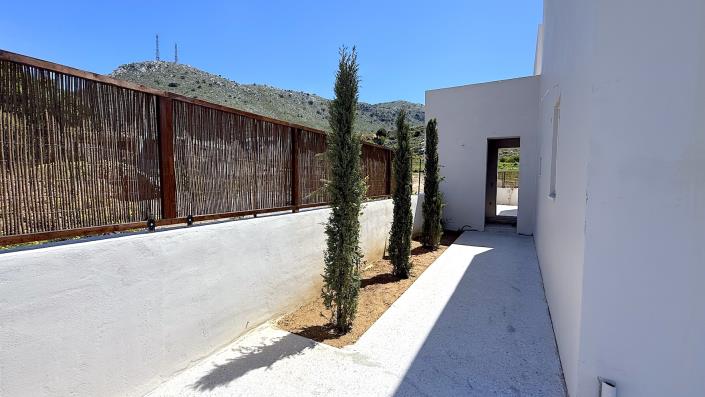 Image No.20-4 Bed Villa for sale