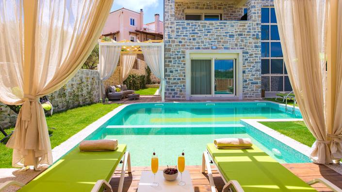 Image No.1-4 Bed Villa for sale