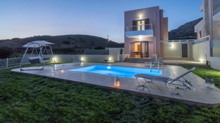 Image No.9-7 Bed Villa for sale