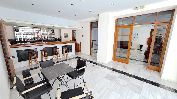 Image No.14-17 Bed Hotel for sale