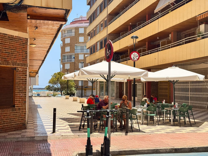 Image No.29-3 Bed Apartment for sale