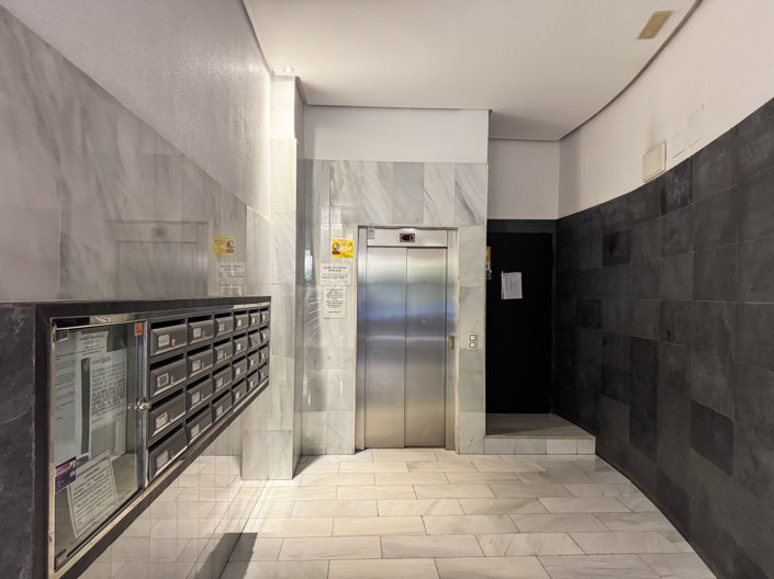 Image No.28-3 Bed Apartment for sale