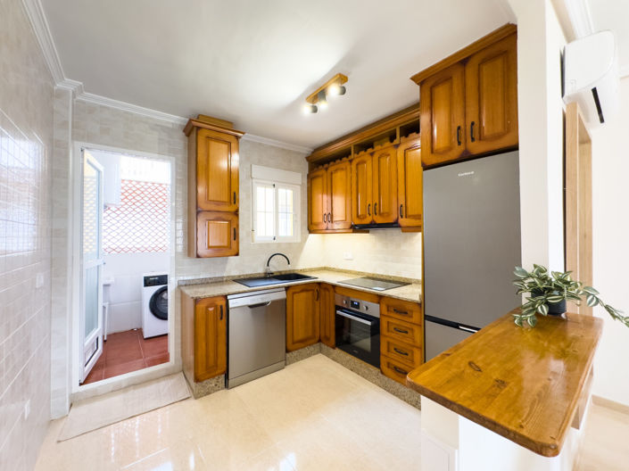 Image No.24-2 Bed Apartment for sale