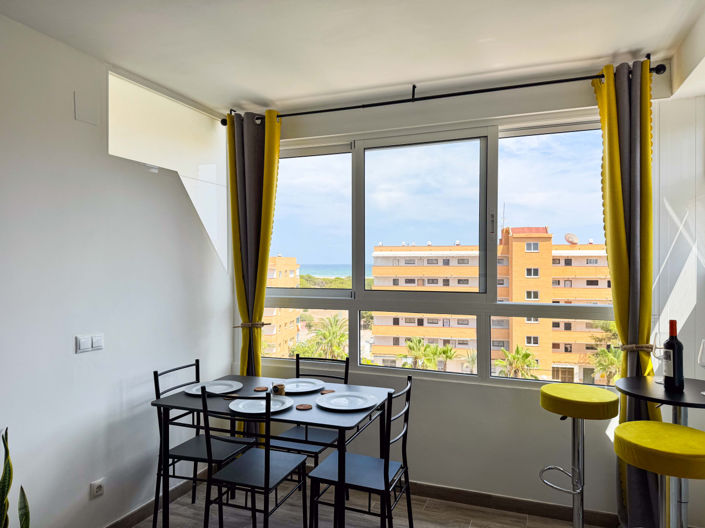 Image No.24-2 Bed Apartment for sale