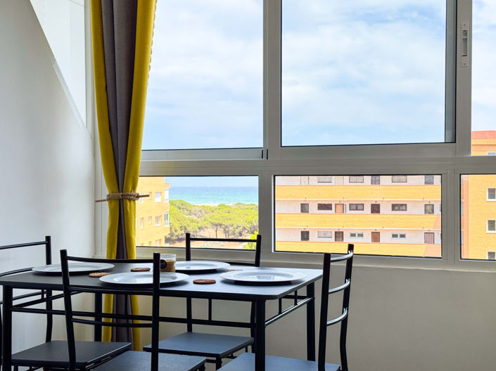 Image No.25-2 Bed Apartment for sale