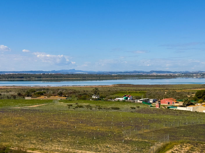 Image No.35-2 Bed Apartment for sale