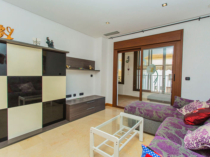 Image No.12-2 Bed Apartment for sale