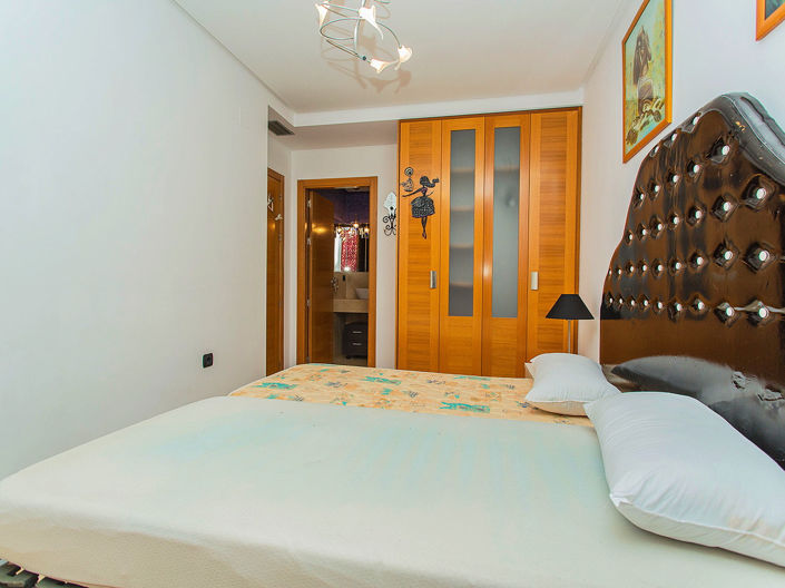 Image No.24-2 Bed Apartment for sale