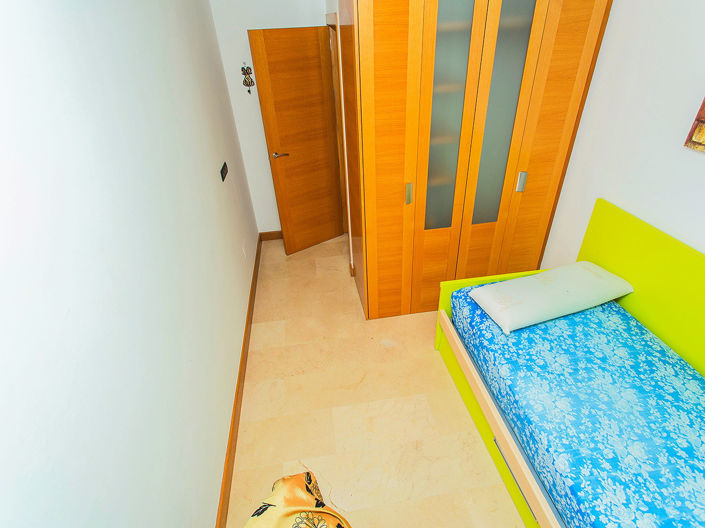 Image No.30-2 Bed Apartment for sale