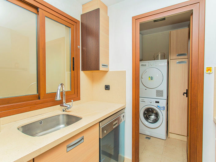 Image No.36-2 Bed Apartment for sale