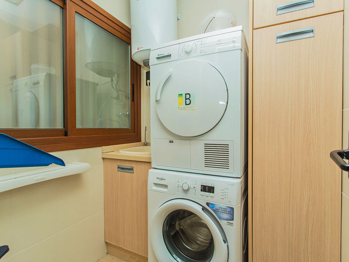 Image No.39-2 Bed Apartment for sale