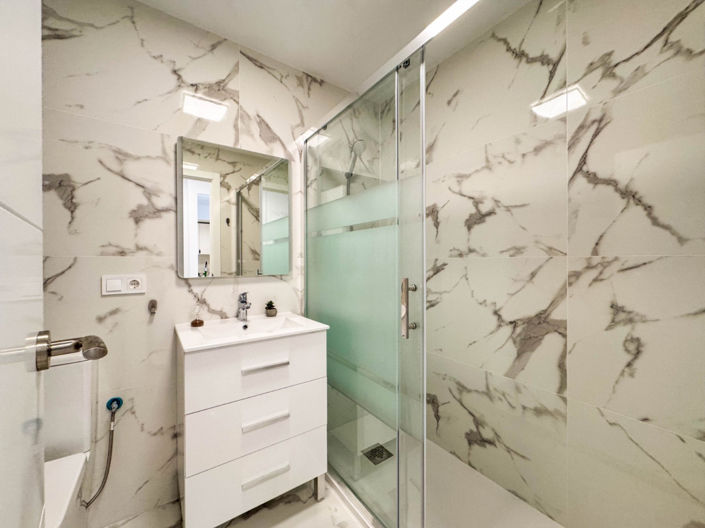 Image No.15-2 Bed Apartment for sale