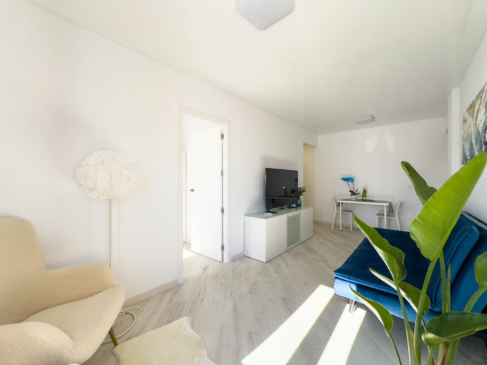 Image No.8-2 Bed Apartment for sale