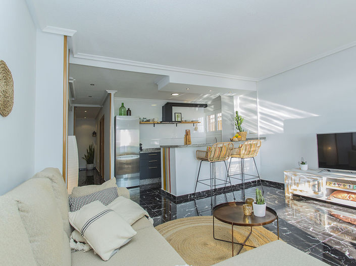 Image No.10-2 Bed Apartment for sale