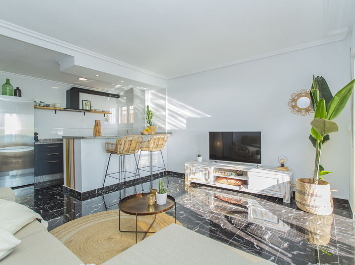 Image No.11-2 Bed Apartment for sale