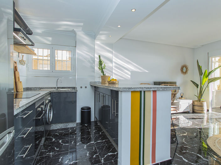 Image No.14-2 Bed Apartment for sale