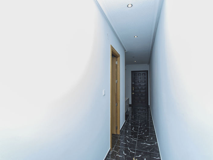 Image No.35-2 Bed Apartment for sale