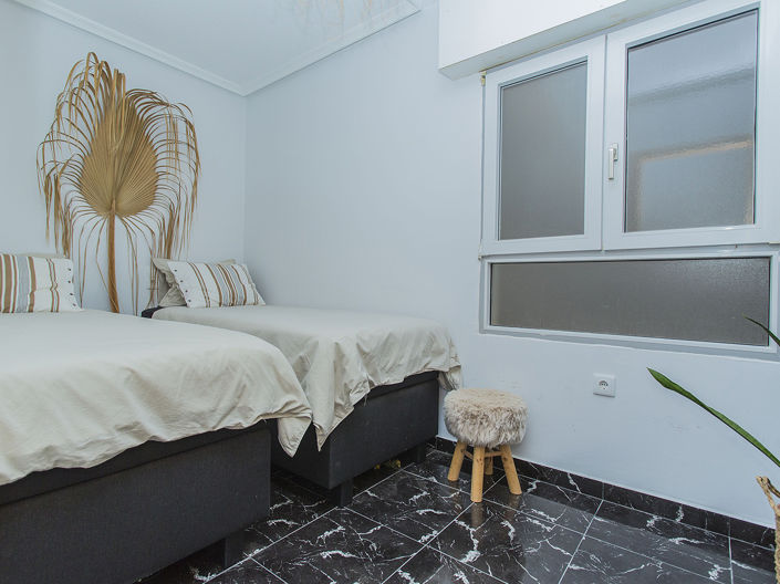 Image No.36-2 Bed Apartment for sale