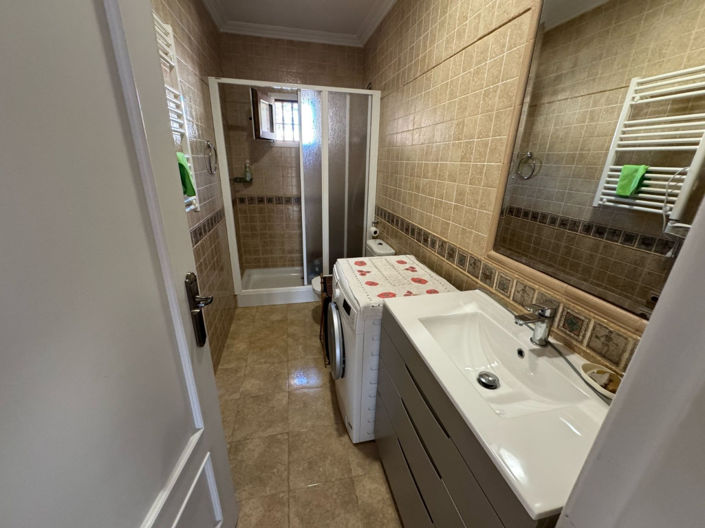 Image No.11-Villa for sale