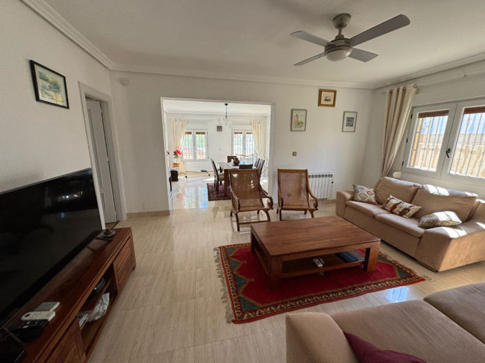 Image No.17-Villa for sale