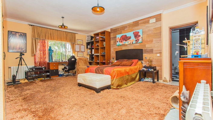 Image No.27-5 Bed Villa for sale