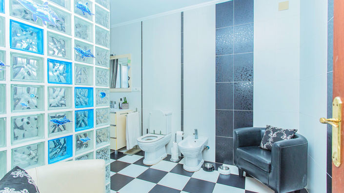 Image No.28-5 Bed Villa for sale