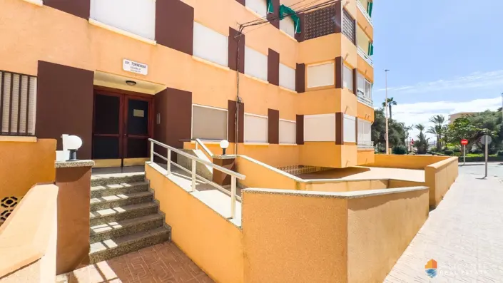 Image No.79-3 Bed Apartment for sale