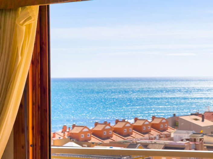 Image No.11-3 Bed Apartment for sale