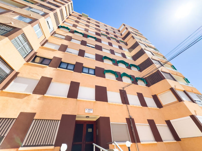 Image No.50-3 Bed Apartment for sale